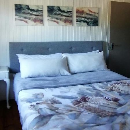 Knysna N2 Lodge Buitenkant foto